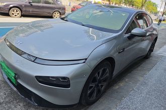 小鹏P7 2020款 后驱长续航智行版