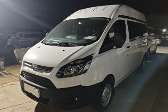 福特 全顺 2019款 2.0T柴油多功能商用车中轴中顶6座国VI