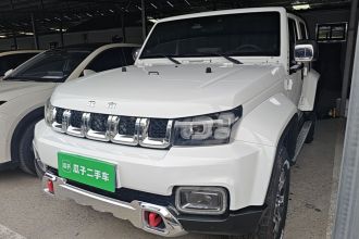 北京越野 北京BJ40 2019款 PLUS 2.3T 自动四驱旗舰版 国VI