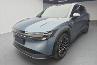 极氪7X 2025款 75kWh 后驱智驾版