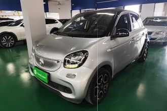 smart forfour 2016款 0.9T 66千瓦先锋版