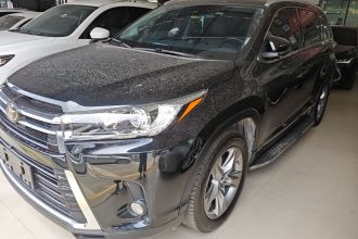 丰田 汉兰达 2021款 2.0T 四驱尊贵版 7座