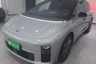 理想汽车 理想i6 2025款 四驱标准版