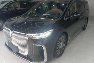 岚图汽车 岚图梦想家 2025款 PHEV 四驱旗舰鲲鹏版