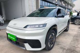 现代 EO 羿欧 2025款 两驱TECH版 64.2kWh