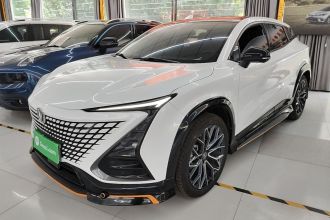 长安UNI-T 2022款 1.5T 运动版 尊贵型