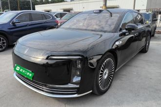 鸿蒙智行 尊界S800 2025款 增程 星辉尊享版 5座 (192线激光雷达）
