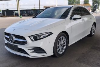奔驰A级 2019款 A 200 L 运动轿车