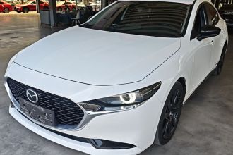 马自达3 昂克赛拉 2022款 2.0L 自动质睿黑曜版
