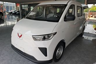 五菱汽车 五菱扬光 2026款 440km 客车版舒适型 6座