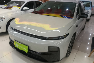 零跑汽车 零跑B01 2025款 550舒享版