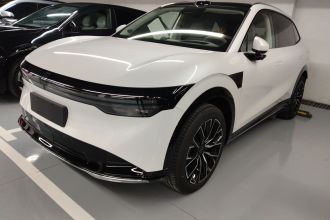 极氪7X 2025款 100kWh 长续航后驱智驾版