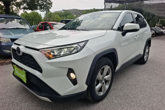 丰田 RAV4荣放 2021款 2.0L CVT两驱风尚版
