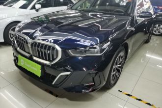 宝马i5 2025款 eDrive 40L M运动套装