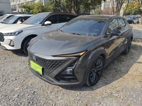 长安UNI-T 2022款 2.0T 尊贵型