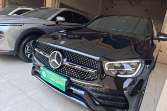 奔驰GLC轿跑 2020款 GLC 260 4MATIC 轿跑SUV