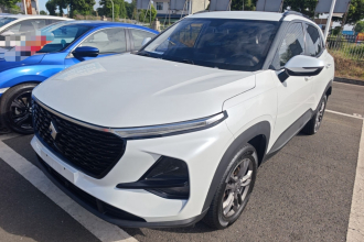 宝骏RS-3 2020款 1.5L CVT智能精英型