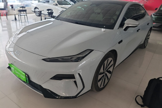 吉利银河 银河E8 2024款 665km 后驱星舰 远航版