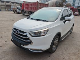 江汽集团 瑞风S3 2014款 1.5L CVT豪华智能型