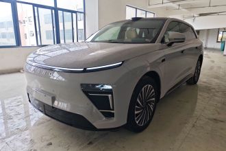 星途 星纪元 ET 2024款 增程 240 Ultra四驱