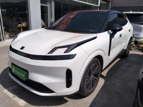 领克08 EM-P 2025款 120km 长续航Pro