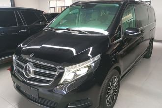奔驰V级 2018款 V 260 L 尊贵加长版 国VI