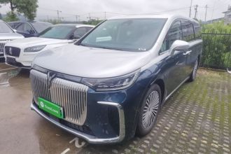 岚图汽车 岚图梦想家 2025款 PHEV 四驱旗舰鲲鹏版