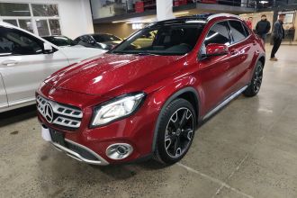 奔驰GLA 2017款 GLA 220 4MATIC 时尚型