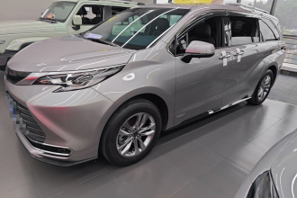 丰田 赛那SIENNA 2021款 2.5L混动 至尊版