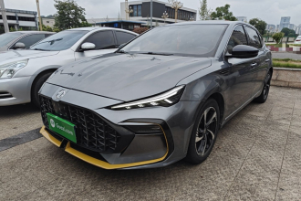 名爵 MG6 2021款 Pro 1.5T 自动领潮豪华版