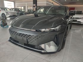 长安UNI-V 智电iDD 2024款 蓝鲸智电iDD 136km 智酷型