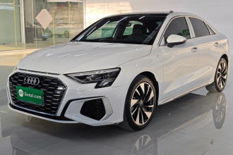 奥迪A3 2023款 改款 A3L Limousine 35 TFSI 时尚运动型