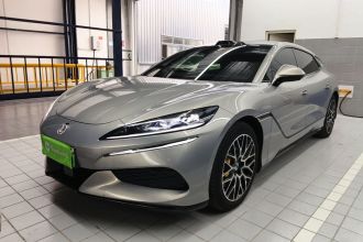 腾势Z9GT 2026款 闪充尊荣型