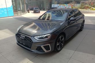 奥迪A4L 2020款 40 TFSI quattro 豪华动感型