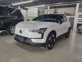 沃尔沃EX30 2025款 后驱长续航版 Plus