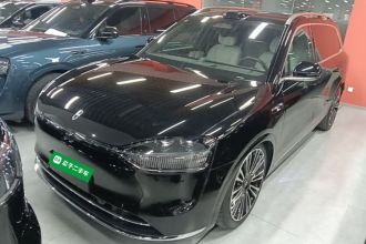 鸿蒙智行 问界M9 2024款 增程 Ultra版 52kWh 6座版