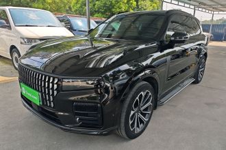 领克09 EM-P 2023款 2.0TD EM-P 远航版PM 六座