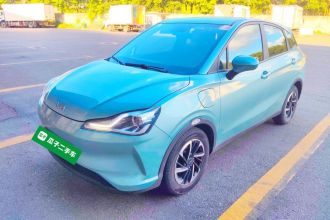 哪吒汽车 哪吒V 2021款 长续航娱乐版升级型