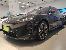 蔚来ET5T 2025款 75kWh Touring