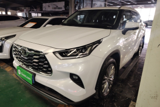 丰田 汉兰达 2024款 2.5L智能电混双擎四驱至尊版 7座