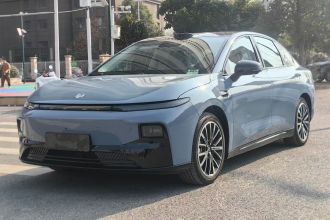 零跑汽车 零跑B01 2025款 550激光雷达版