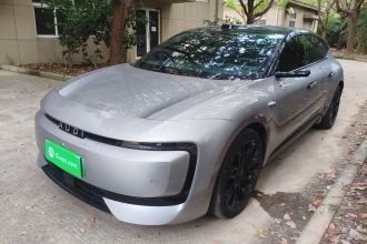 奥迪AUDI 奥迪E5 Sportback 2026款 旗舰quattro型