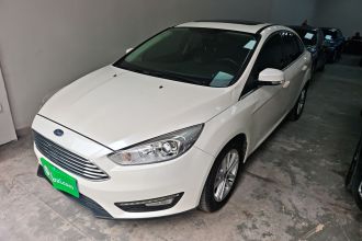 福特 福克斯 2015款 三厢 EcoBoost 180 自动精英型