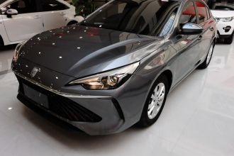 荣威i5 2023款 1.5L CVT豪华版