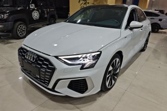 奥迪A3 2022款 A3L Limousine 35 TFSI 时尚运动型