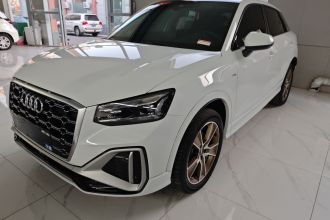 奥迪Q2L 2023款 35TFSI 时尚动感型
