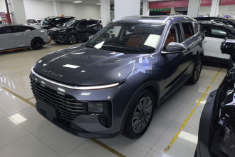 捷途X70 PLUS 2025款 1.5T 豪华版 7座