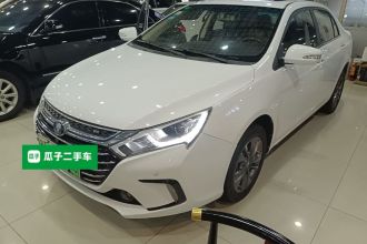 比亚迪 秦新能源 2018款 1.5T 智联尊贵型