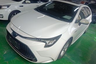 丰田 雷凌 2022款 双擎 1.8H E-CVT豪华版