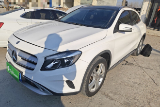 奔驰GLA 2016款 GLA 200 动感型